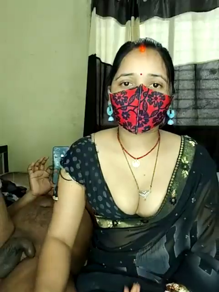 Sexy_Riyaqueen77