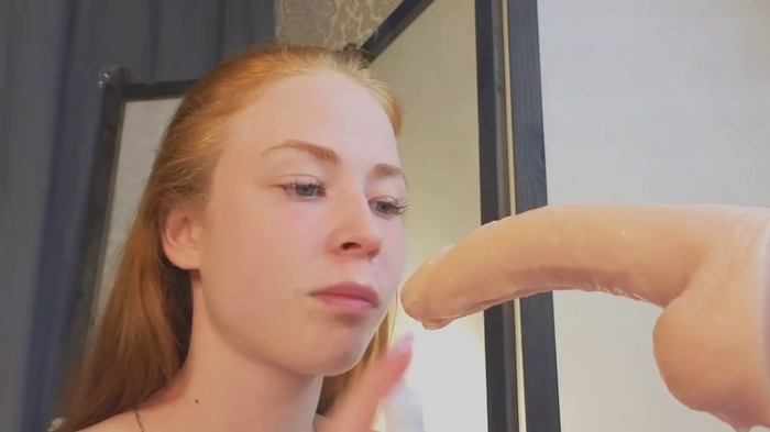Young_redbabe