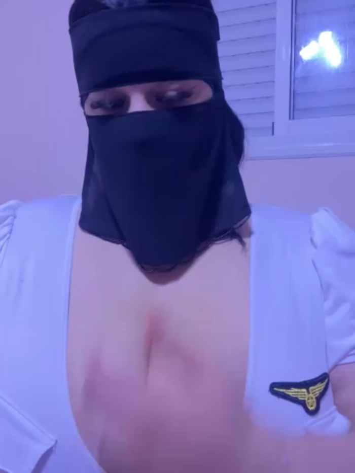 mari_layali