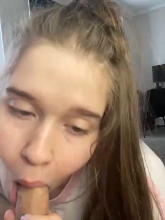 HornyGirlH