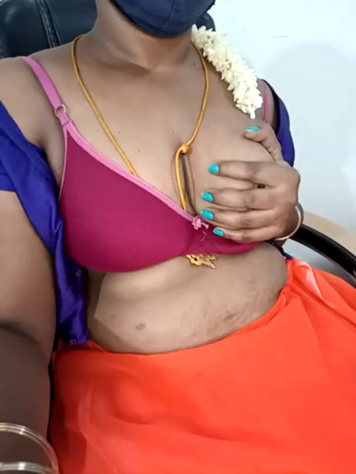 Tamil-hotwife