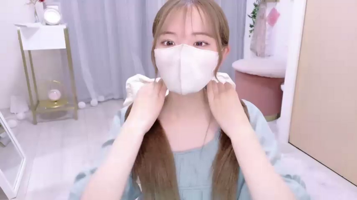 MOMONA_xo