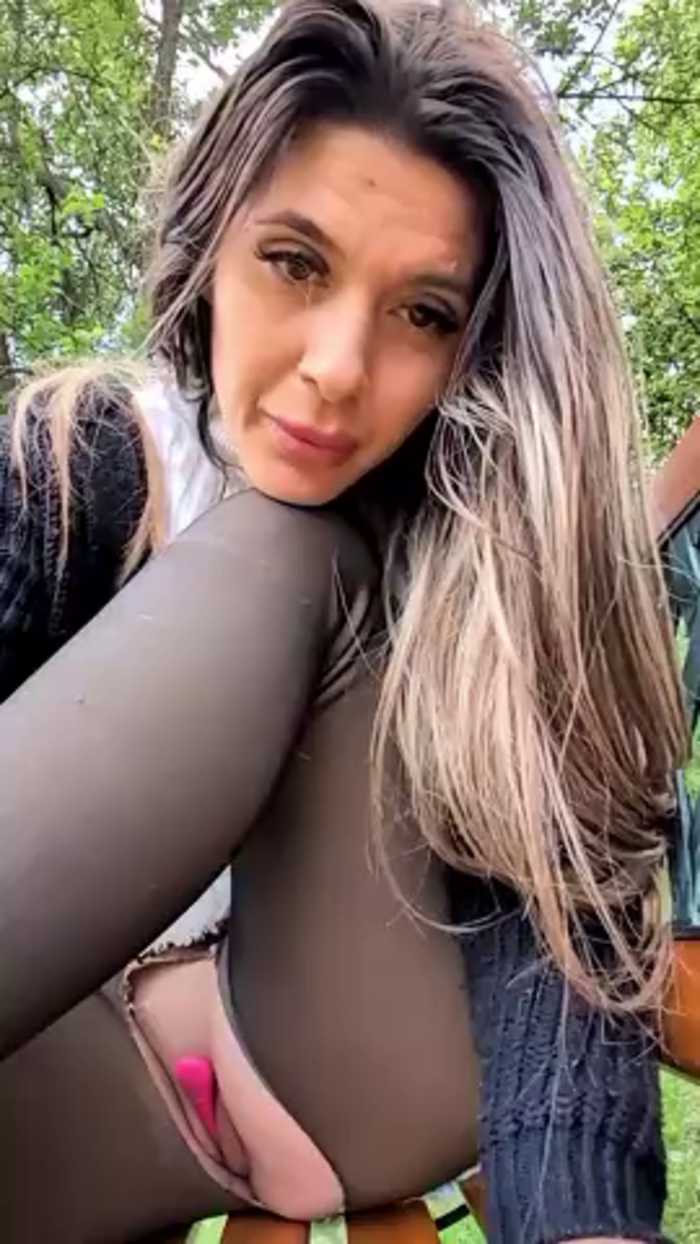 cleosexxylittle07