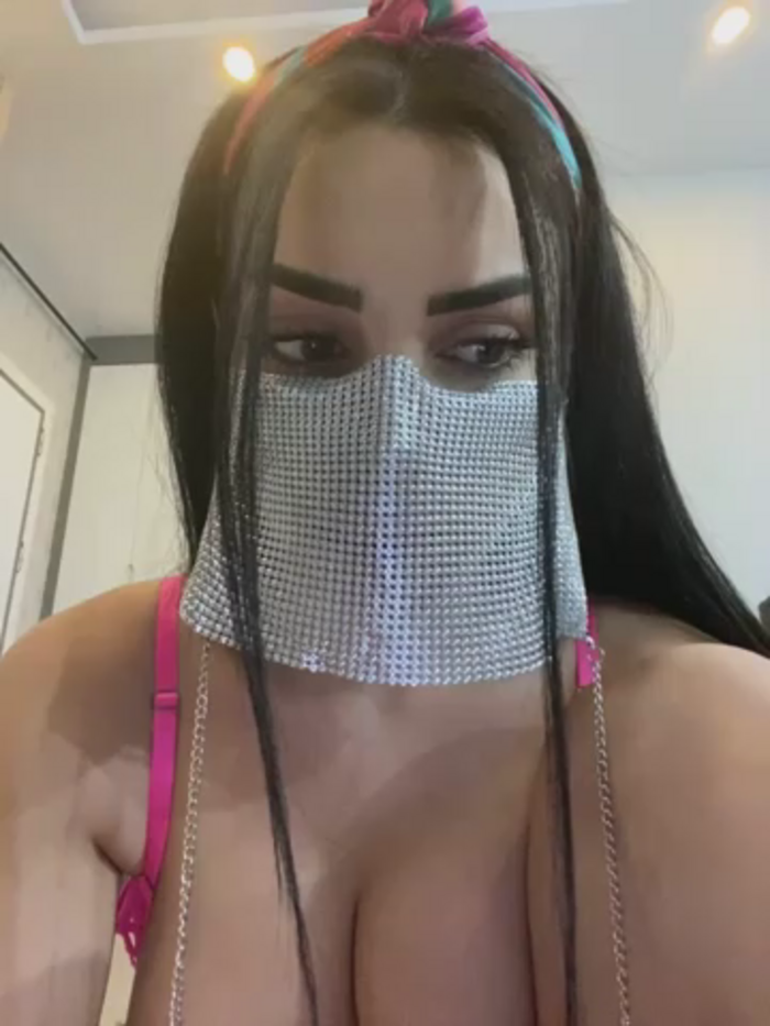 Ahu_Mask01