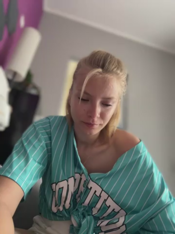 AnastasiaAniess