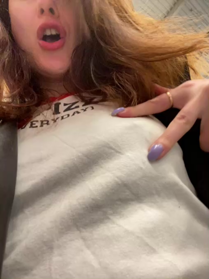 Dina_Tease