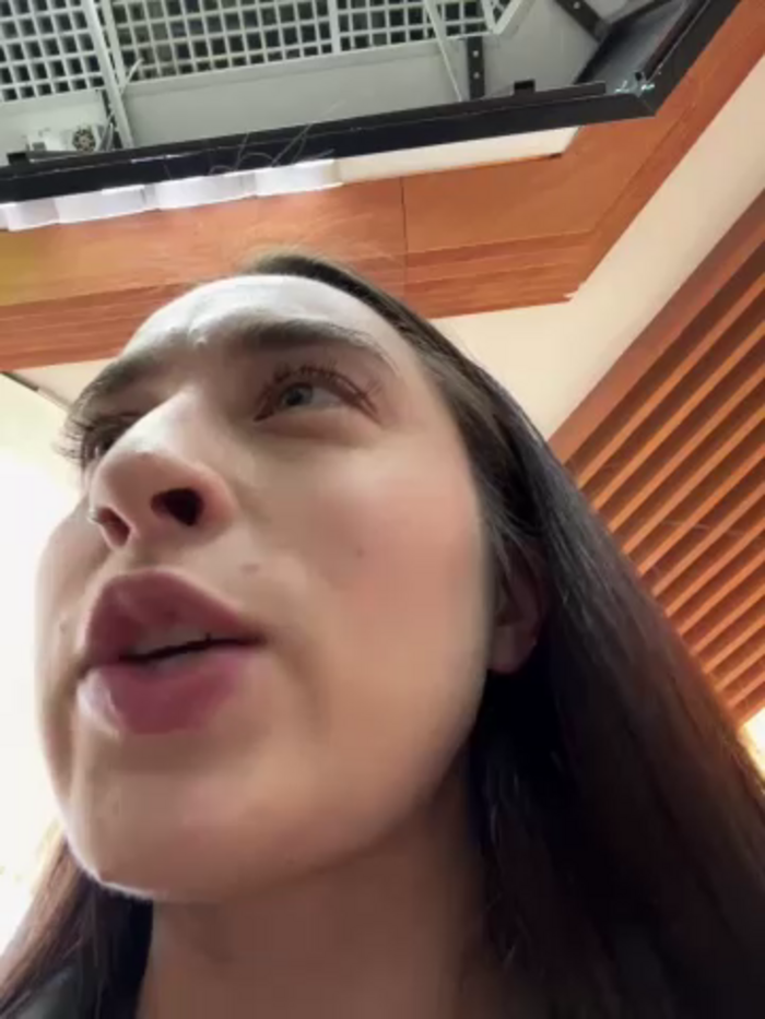 Holly_Play