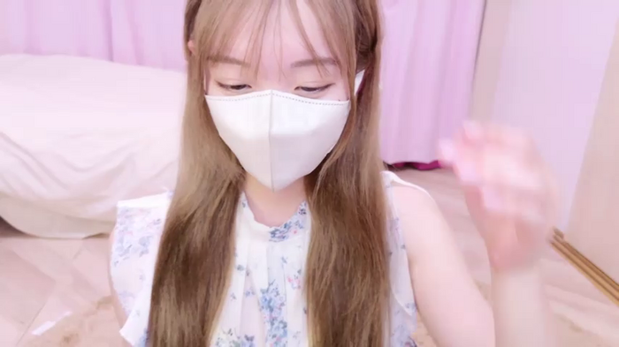 MOMONA_xo