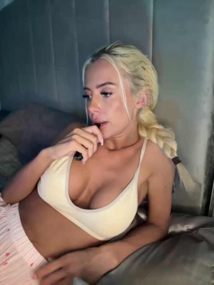 MaisieMae