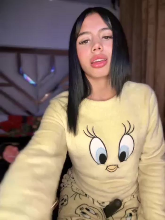 Laura-Khalifa