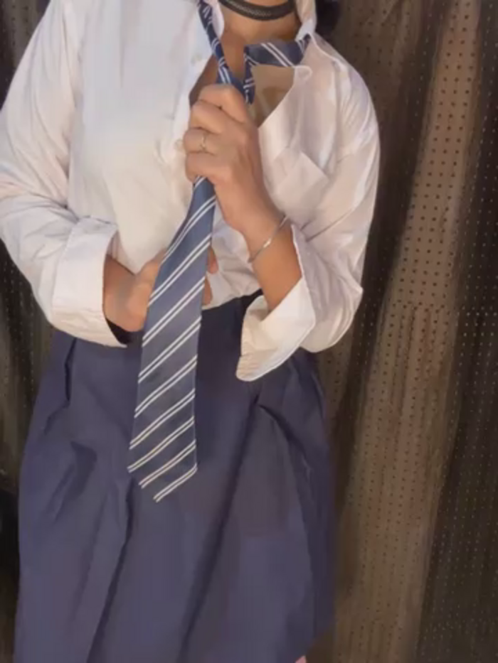 SCHOOL_Girl_0