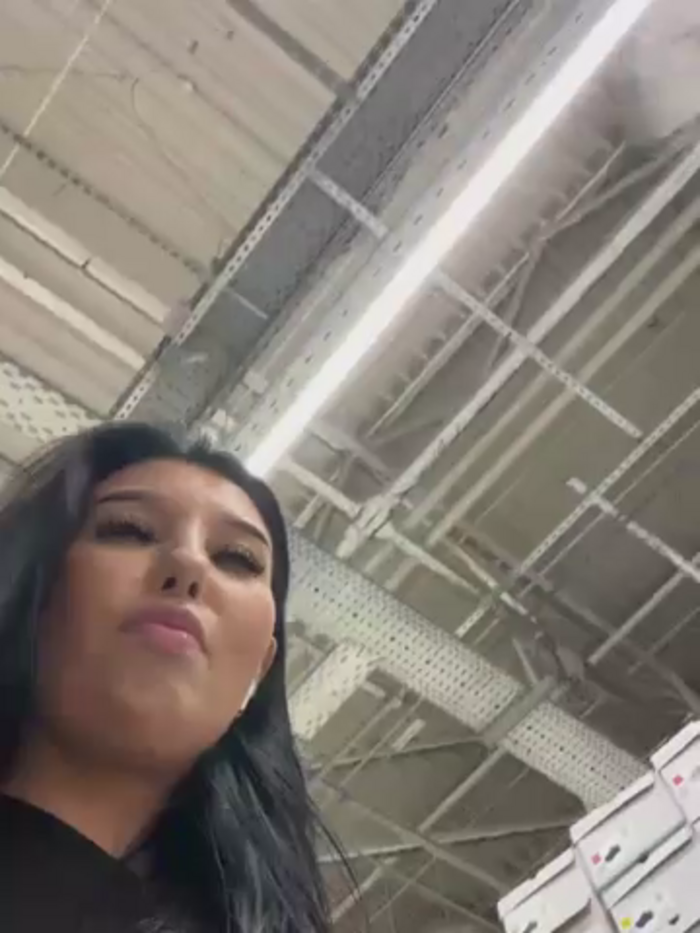 Tisha_Busty