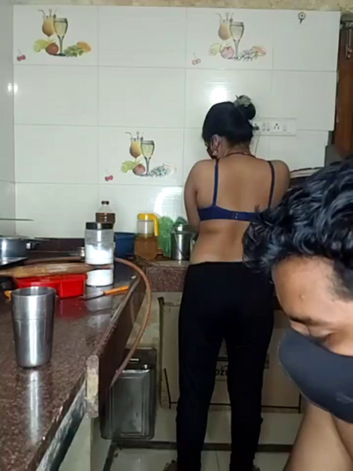 Sexy_Riyaqueen77