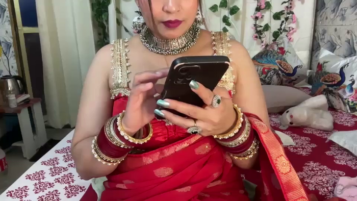 Mahimagic_doll