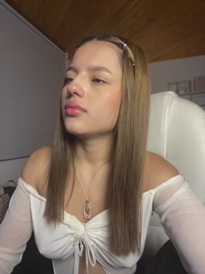 Sofia18_pinkk