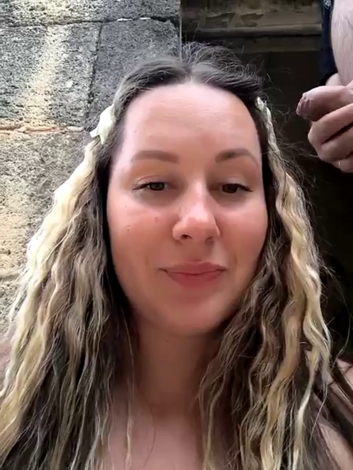 Mona_Plus