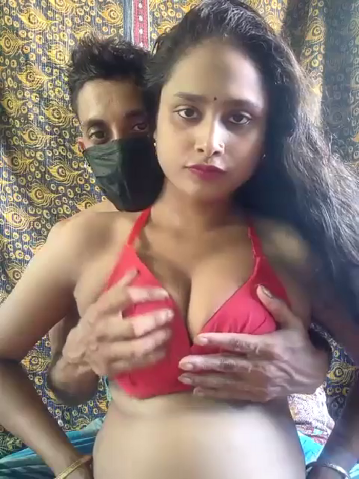 Seducing_couple