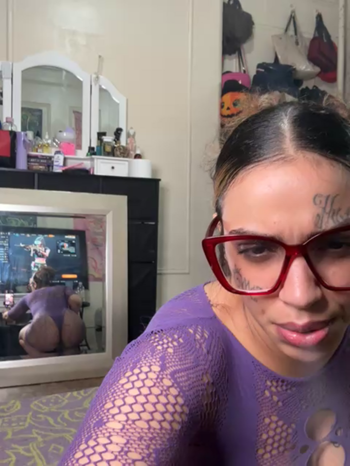AlyCakes212