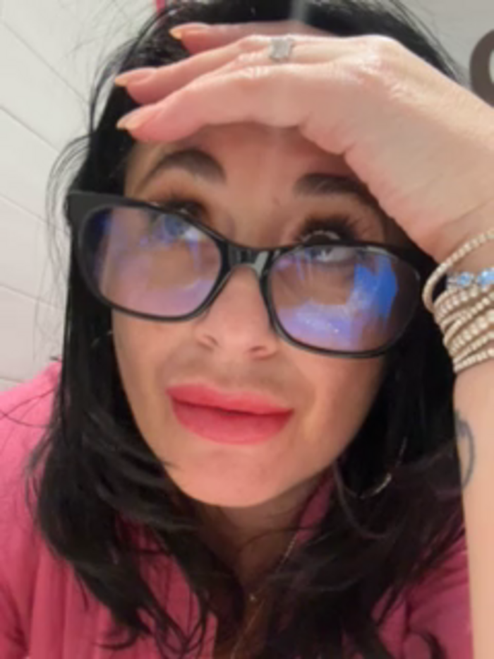 Eva_Pearl