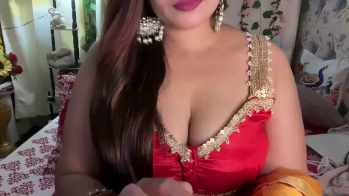 Mahimagic_doll