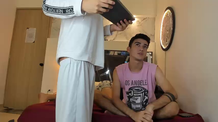 TWINKS_FRIENDS