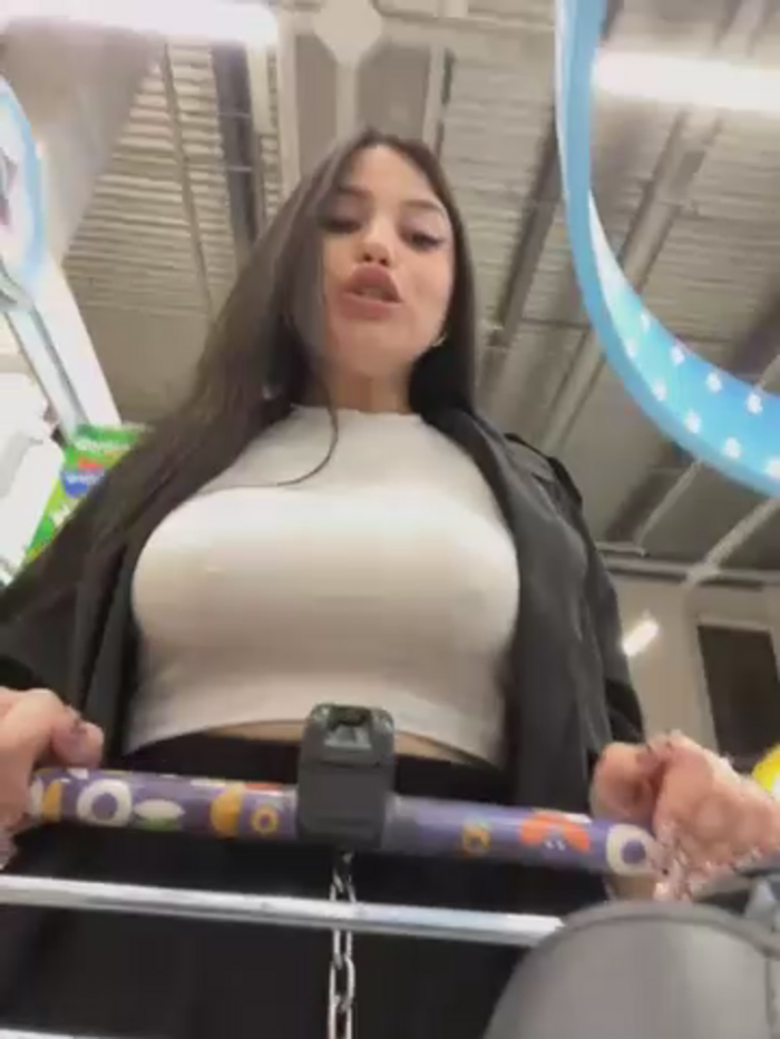Chloe__Moon