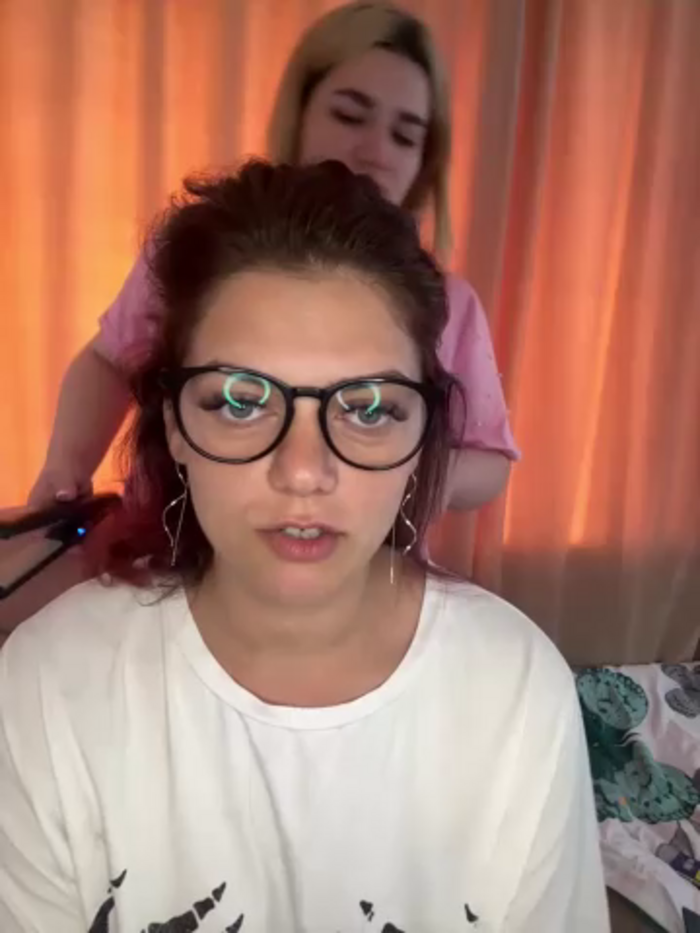 Leya__Droit