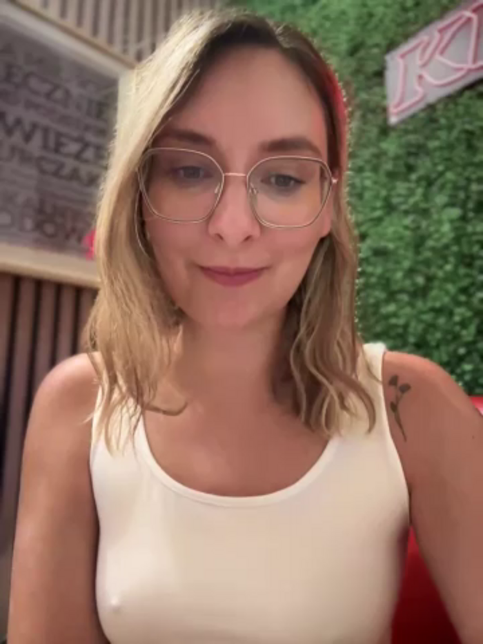 The_Snowwhitee