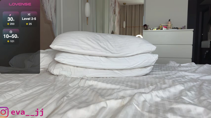 Eva_JJ