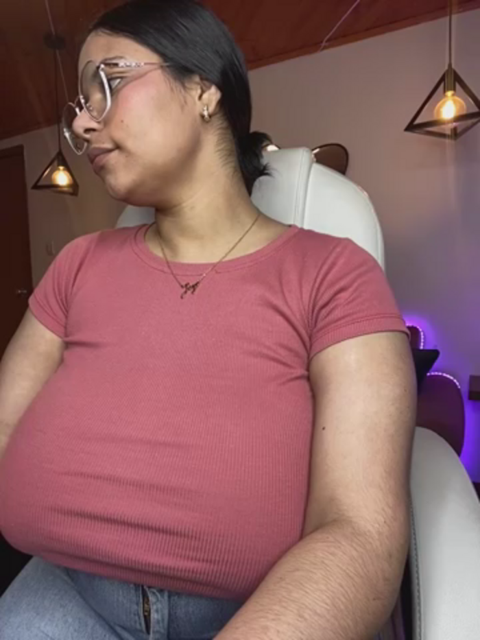 Isabella_boobd