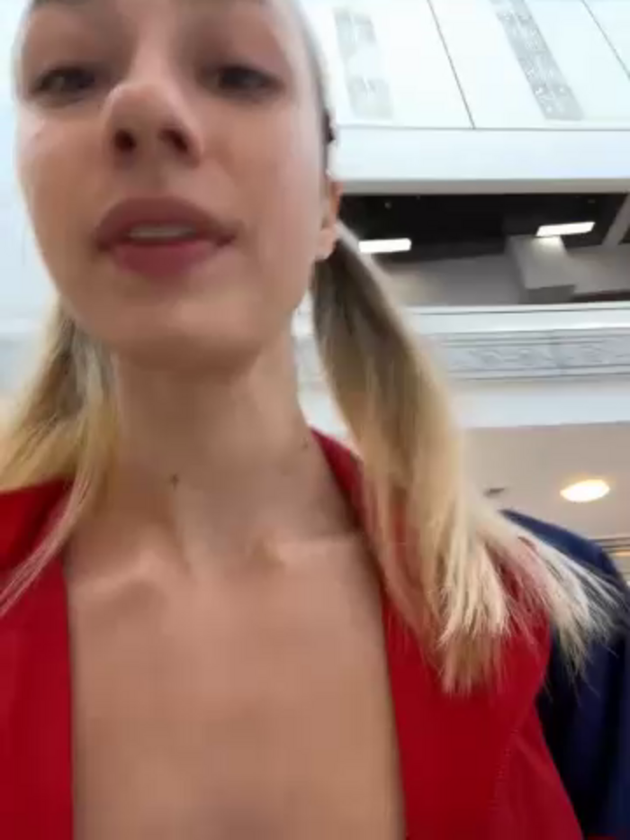 Lia__Love