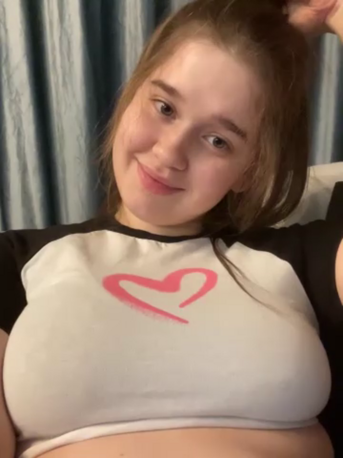 HornyGirlH
