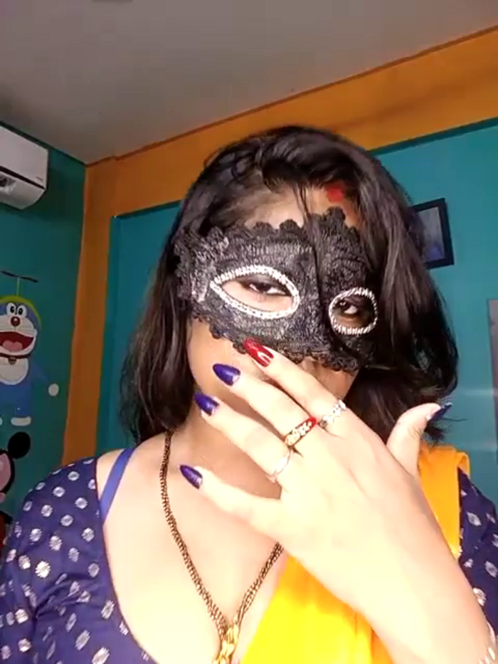 V-hot-sweet