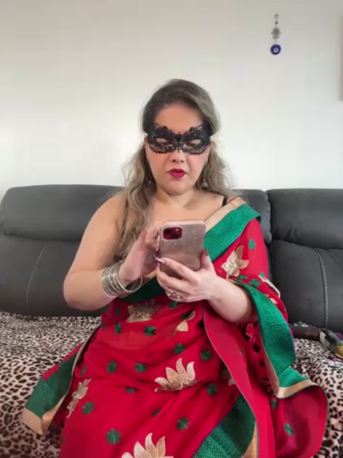 famous_indian_girl