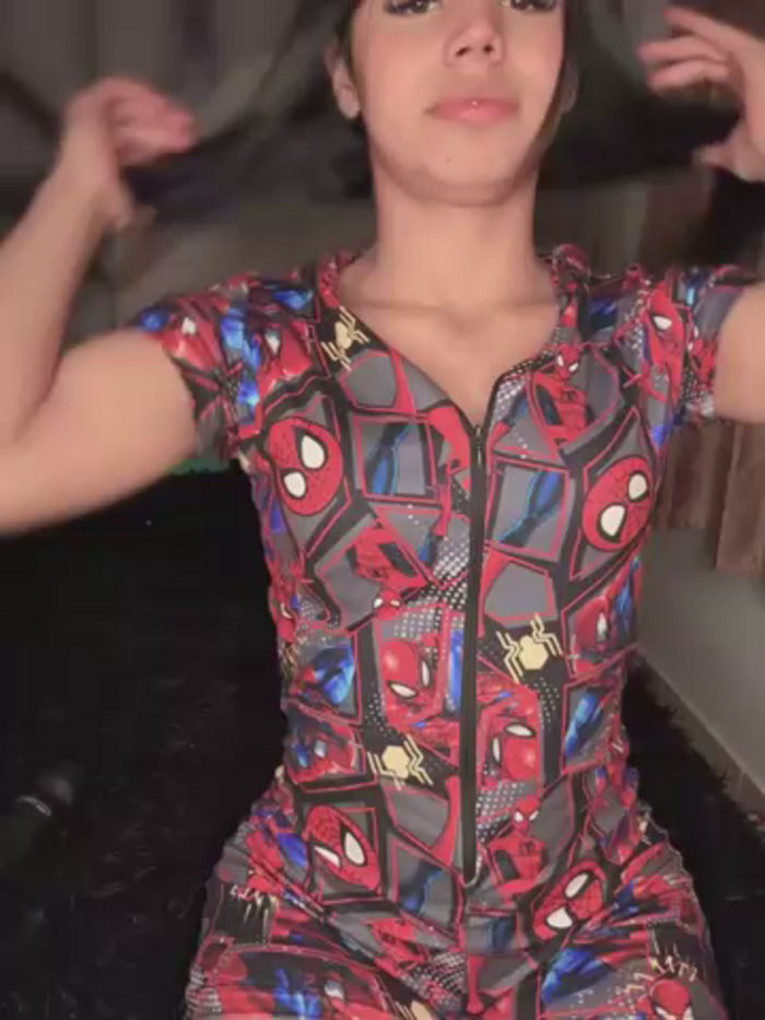 Laura-Khalifa