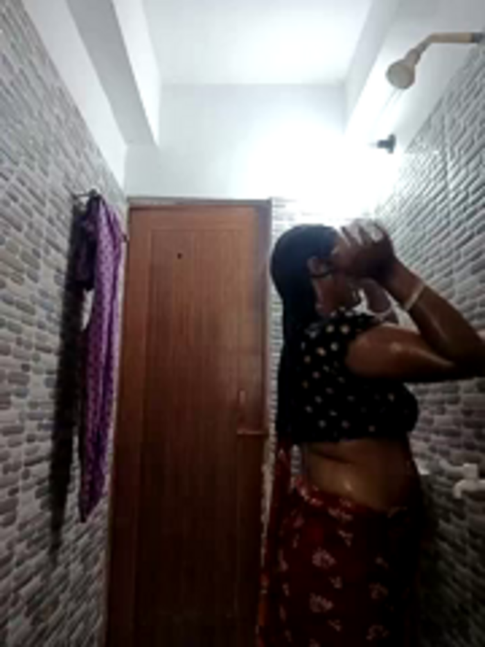 V-hot-sweet