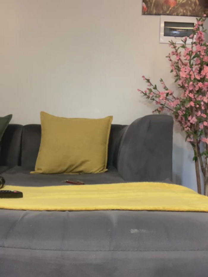 CurvyDesire1
