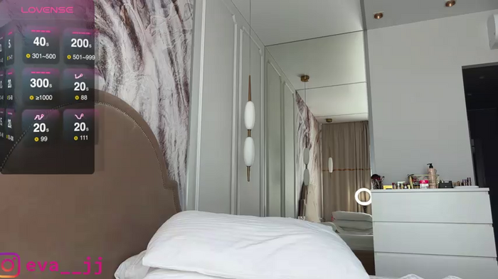 Eva_JJ