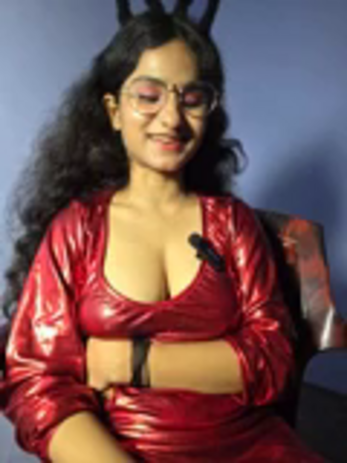 Khadija37