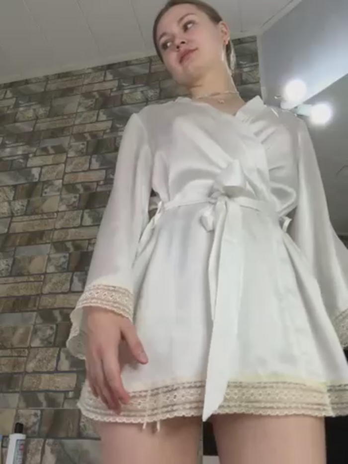 NickiLike