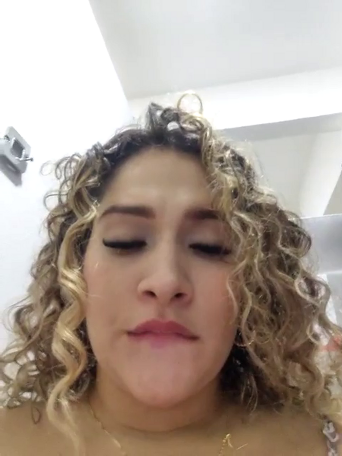 Sara_smiiith211