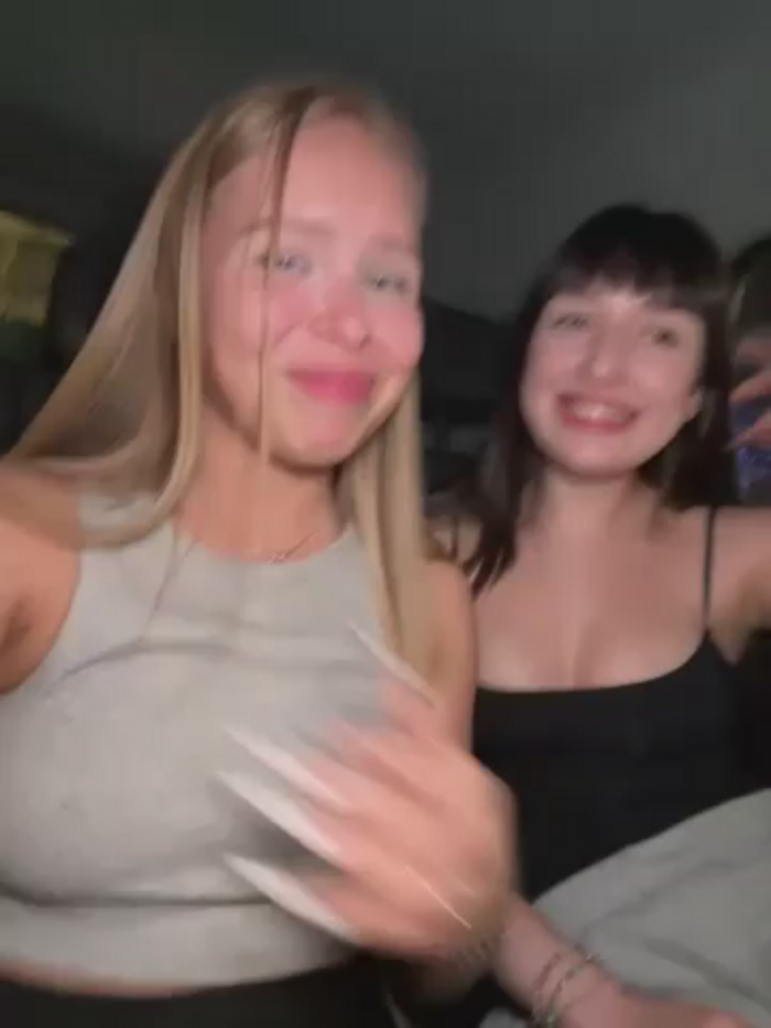 Sophie_Avory