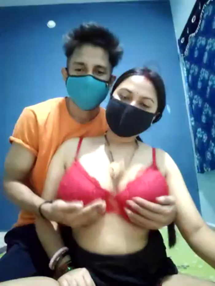 SassyWildCouple