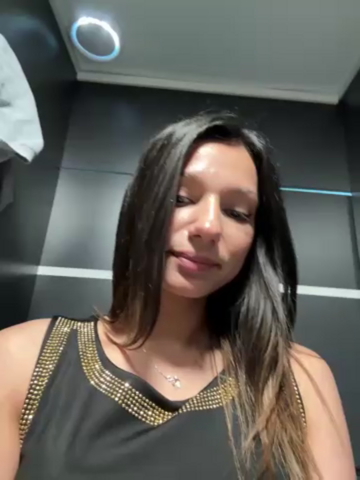 _MiaQueen_
