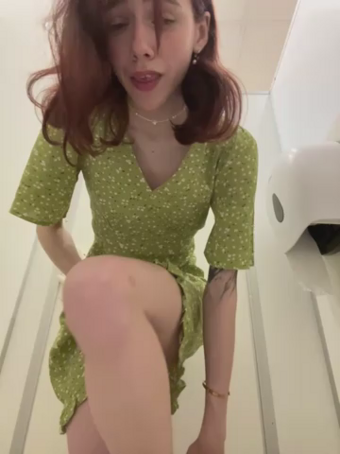 Lily__Belle