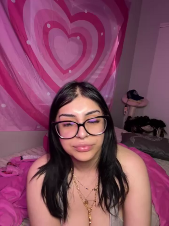 ThickerThanYoBitch