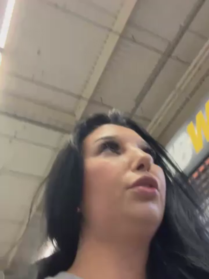 Tisha_Busty
