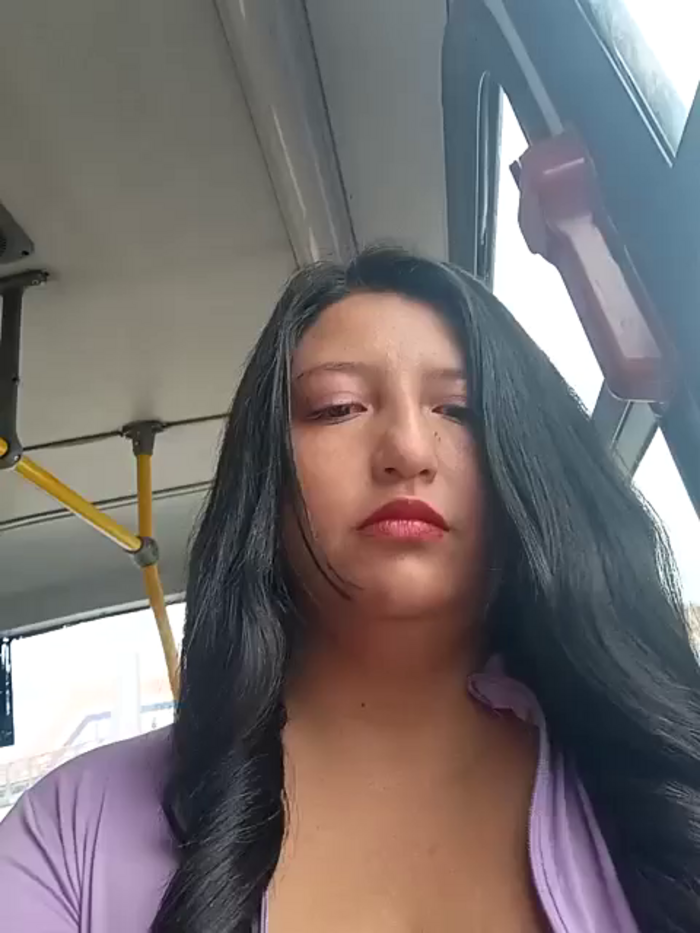 Melany_daring