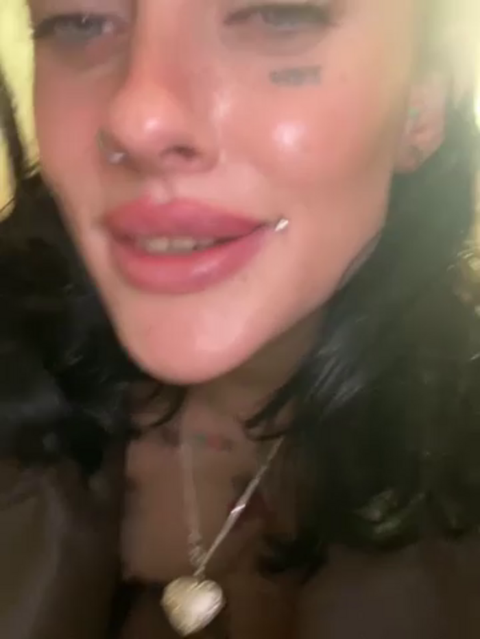 Melissa_crazy