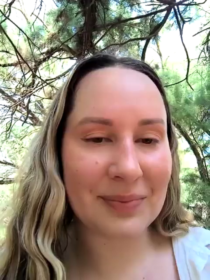 Mona_Plus